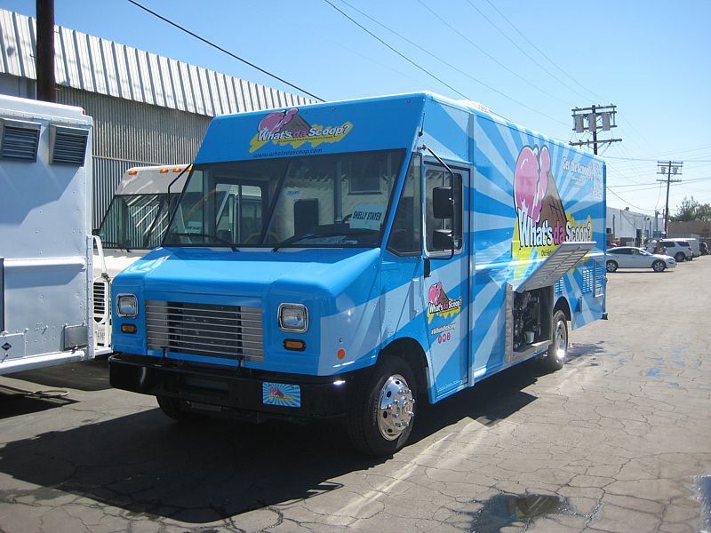 What's Da Scoop Gourmet Ice Cream Truck Exterior 